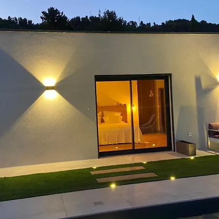 Suite indépendante , piscine , brunch possible Appartement Manosque
