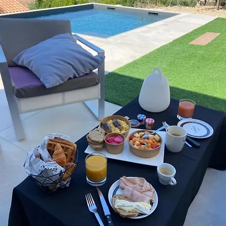 Suite Independante , Piscine , Brunch Possible Lägenhet *